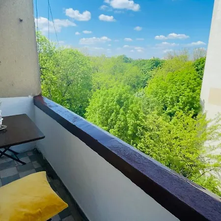 Cismigiu Park View Apartmán *