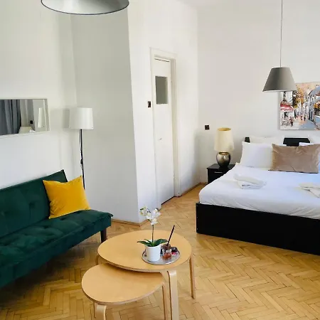 Cismigiu Park View * Bükreş